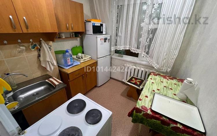 2-комнатная квартира · 45 м² · 3/5 этаж, Абая Кунанбаева 126 за 150 000 ₸ в Жезказгане — фото 2
