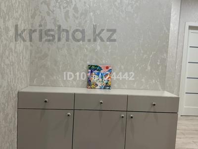 3-бөлмелі пәтер · 100 м² · 10/16 қабат, Темирбаева 50, бағасы: 55 млн ₸ в Костанае
