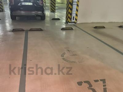 Паркинг · 22 м² · Розыбакиева 247 за 37 000 ₸ в Алматы, Бостандыкский р-н