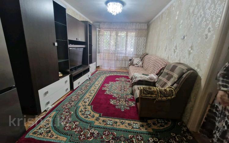 3-комнатная квартира · 65 м² · 1/5 этаж, мкр Айнабулак-1 5 за 230 000 〒 в Алматы, Жетысуский р-н — фото 2
