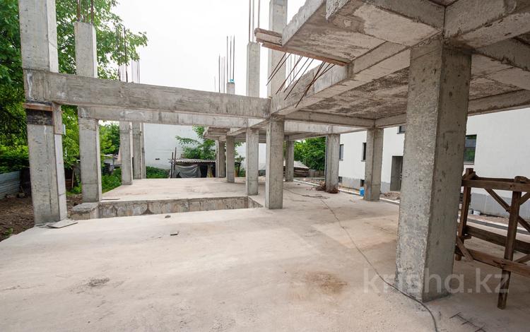 Отдельный дом · 14 комнат · 400 м² · 6 сот., ул. Айманова 49 за 205 млн ₸ в Алматы, Алмалинский р-н — фото 2