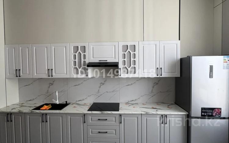 2-комнатная квартира · 65 м² · 9/9 этаж, мкр Шымсити, ул. 189 квартал 241А — Байдыбек парк прям үсті за 200 000 ₸ в Шымкенте, Абайский р-н — фото 2