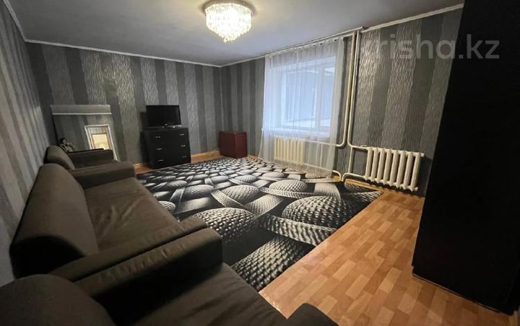 1-бөлмелі пәтер, 44 м², 3/9 қабат, Пушкина 135, бағасы: 12.3 млн 〒 в Костанае — фото 2