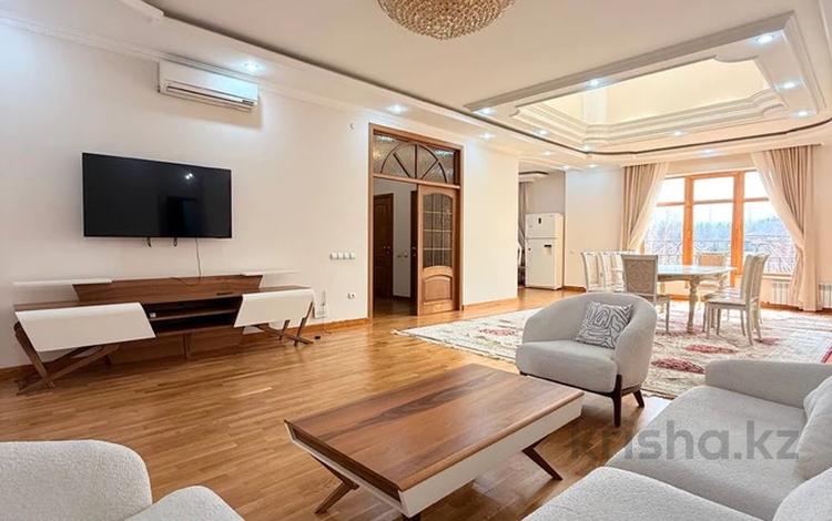 4-бөлмелі пәтер · 180 м² · 4/6 қабат, Мирас 53–64, бағасы: 1.1 млн ₸ в Алматы, Бостандыкский р-н — фото 84