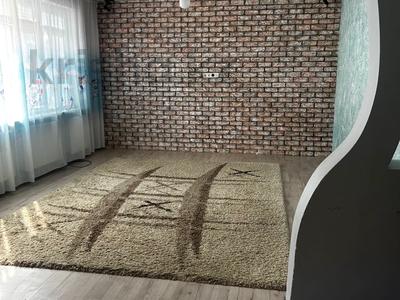 Отдельный дом · 4 комнаты · 150 м², Суюнбая 566 — Мкр Южный за 250 000 〒 в Каскелене