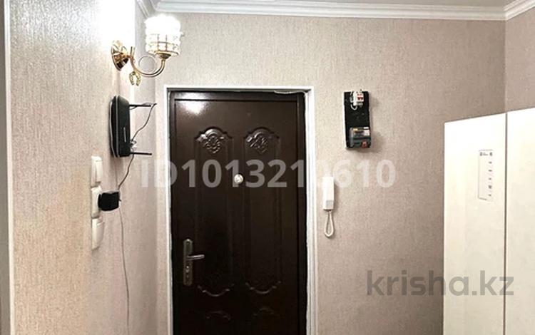 4-бөлмелі пәтер · 76 м² · 5/5 қабат, 3а мкр 4а — Рынок мурагер, бағасы: 20 млн ₸ в Атырау, мкр Привокзальный-3А — фото 2