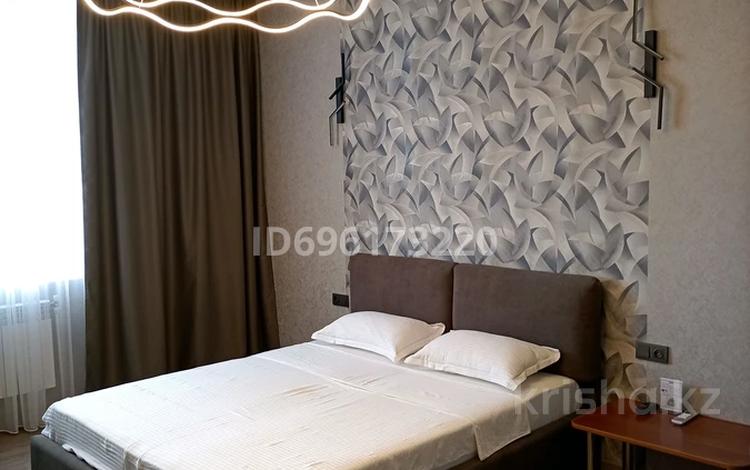 1-комнатная квартира · 50 м² · 7/9 этаж, Набережная 49 за 15 000 〒 в Костанае — фото 2