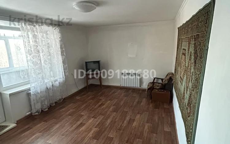 2-бөлмелі пәтер · 52.1 м² · 2/2 қабат, Гагарина 24, бағасы: 8 млн ₸ в  — фото 2