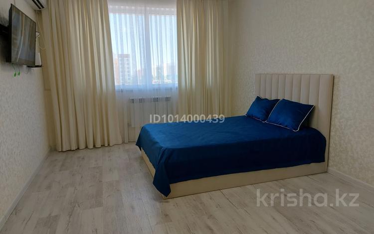 1-комнатная квартира · 52 м² · 3/7 этаж, 11 16 за 13 000 ₸ в Туркестане — фото 2