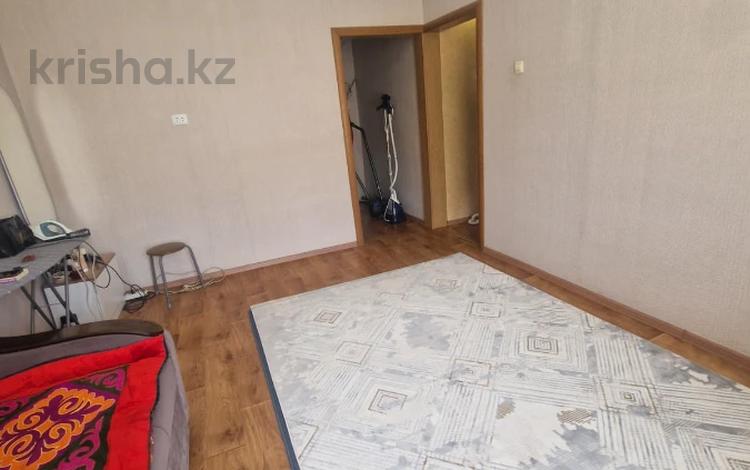 1-комнатная квартира · 42 м² · 6/9 этаж, мкр Жетысу-2 за 31.5 млн ₸ в Алматы, Ауэзовский р-н — фото 2