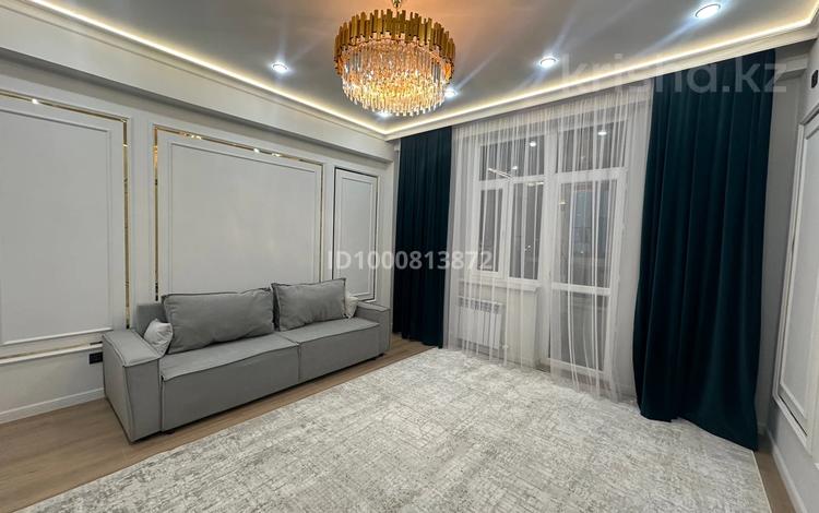 2-бөлмелі пәтер · 70 м² · 2/9 қабат, мкр Атырау, Абулхайыр хана 51а, бағасы: 350 000 ₸ — фото 2