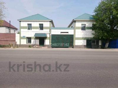 Отдельный дом • 8 комнат • 230 м² • 7 сот., Камзина 231 за 41 млн 〒 в Павлодаре