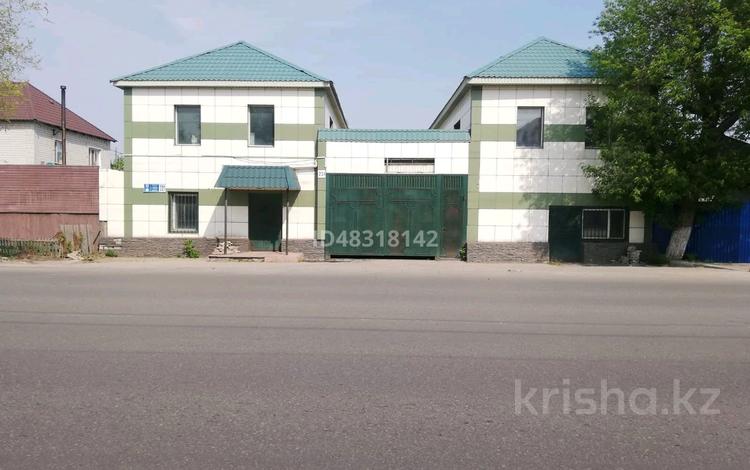 Отдельный дом • 8 комнат • 230 м² • 7 сот., Камзина 231 за 41 млн 〒 в Павлодаре — фото 63