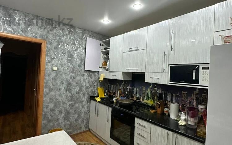 3-комнатная квартира · 62 м² · 5/5 этаж, Каржаубайулы за 22.5 млн ₸ в Семее — фото 2