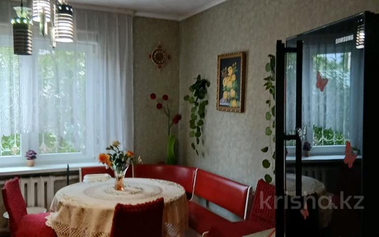 Отдельный дом · 4 комнаты · 137 м² · 4.5 сот., мкр Алтай-2 за 52 млн ₸ в Алматы, Турксибский р-н — фото 3