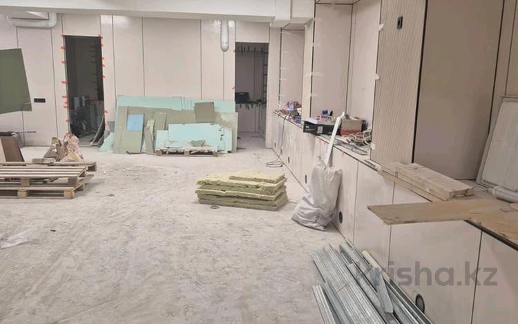 Свободное назначение, офисы, образование, развлечения · 320 м² за 220 млн ₸ в Алматы, Алмалинский р-н — фото 2