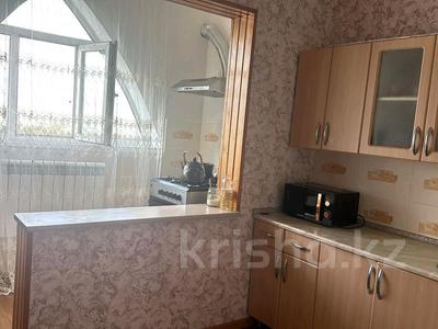 2-бөлмелі пәтер, 55.4 м², 9/9 қабат ай сайын, мкр Аксай-4 83, бағасы: 250 000 〒 в Алматы, Ауэзовский р-н