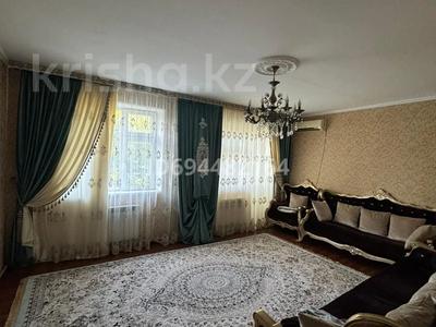 3-комнатная квартира, 90 м², 2/5 этаж, мкр Нурсат 40 за 35.5 млн 〒 в Шымкенте, Каратауский р-н