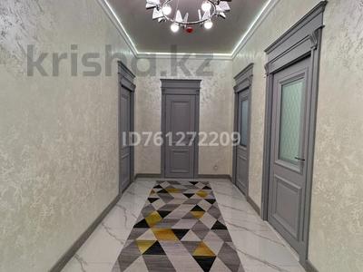 2-комнатная квартира · 89 м² · 1/16 этаж, Байтерекова 100/4 за 380 000 〒 в Шымкенте, Каратауский р-н