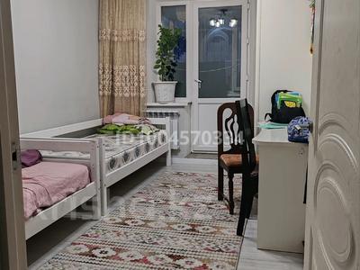 4-бөлмелі пәтер · 80 м² · 7/9 қабат, Дулатова 167, бағасы: 350 000 ₸ в Семее