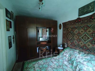 3-комнатная квартира · 45.4 м² · 2/3 этаж, Пришахтинск, Восточная 18 за 9.5 млн ₸ в Караганде, Алихана Бокейханова р-н