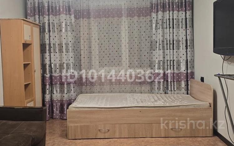 1-комнатная квартира · 38 м² · 1/4 этаж, мкр №8 24 за 210 000 ₸ в Алматы, Ауэзовский р-н — фото 2