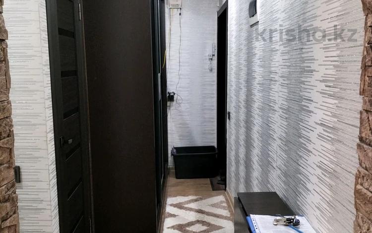 2-бөлмелі пәтер · 48 м² · 2/5 қабат, 14-шағынаудан, 14, бағасы: 11.3 млн ₸ в Караганде, Алихана Бокейханова р-н — фото 4