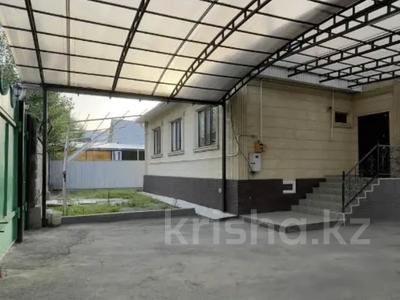 Отдельный дом · 4 комнаты · 120 м² · 7 сот., мкр Думан-1, Бурабай за 90 млн ₸ в Алматы, Медеуский р-н