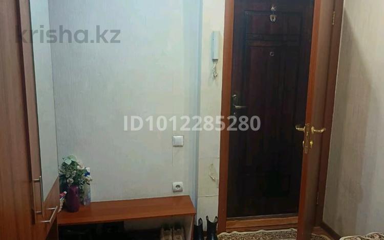 3-бөлмелі пәтер · 63 м² · 1/5 қабат, мкр Юго-Восток, университетская 17/2, бағасы: 18.5 млн ₸ в Караганде, Казыбек би р-н — фото 2