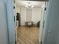 2-бөлмелі пәтер · 52 м² · 4/9 қабат, Просп. Кабанбай батыра 38/1, бағасы: 300 000 ₸ в Астане, Есильский р-н — фото 3