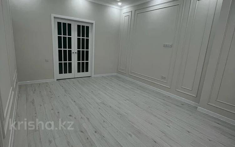 2-бөлмелі пәтер · 70 м² · 3/16 қабат, 16-ш/а. 64, бағасы: 23.5 млн ₸ в Актау, 16-й мкр  — фото 2