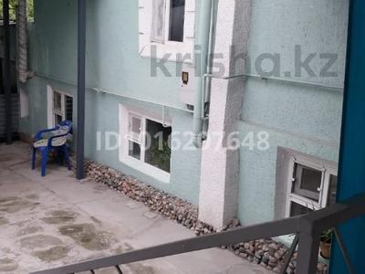 Часть дома · 3 комнаты · 63 м² · 3 сот., Асфандиярова 36/2 — Рядом с автостанцией Талгар за 23 млн ₸