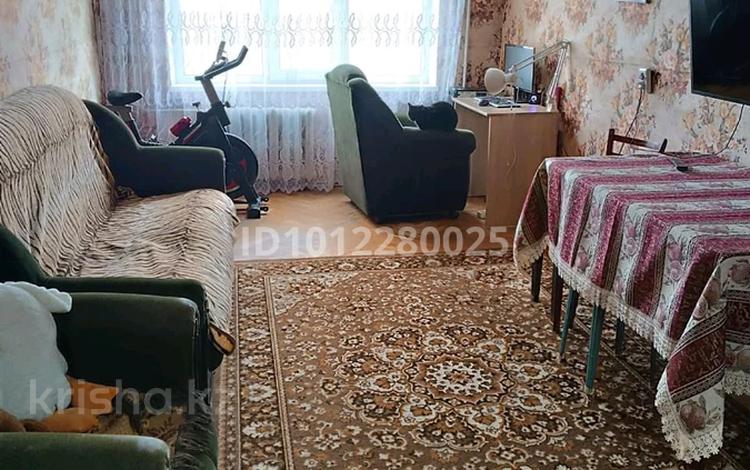 3-комнатная квартира · 66 м² · 7/10 этаж, Мкр. 3А за 18 млн ₸ в Темиртау — фото 2