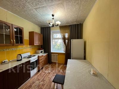 2-бөлмелі пәтер · 54 м² · 6/10 қабат, Степной 4 ш/а., бағасы: 21.4 млн ₸ в Караганде, Казыбек би р-н