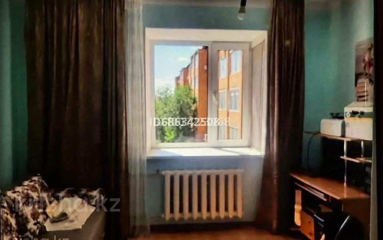 3-бөлмелі пәтер · 80 м² · 3/5 қабат, мкр Астана 15, бағасы: 37.5 млн ₸ в Уральске — фото 2