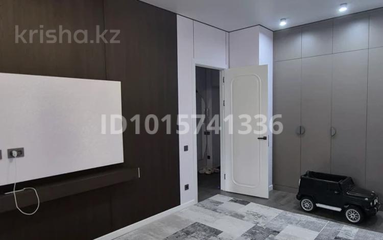 2-комнатная квартира · 53.5 м² · 1/9 этаж, Нажимеденов 30/1 — LRT за 36.5 млн ₸ в Астане, Сарайшык р-н — фото 2