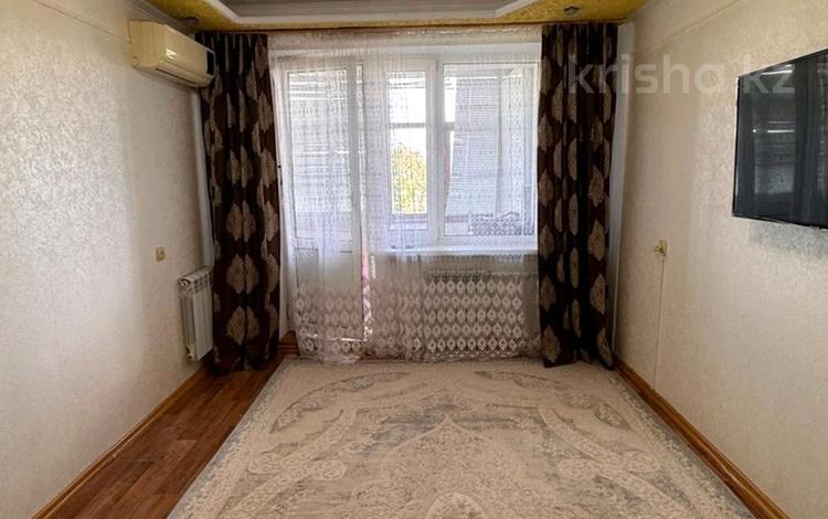 2-бөлмелі пәтер · 51 м² · 6/9 қабат, Қонаев ш/а., бағасы: 17.1 млн ₸ в Уральске, мкр Кунаева — фото 2