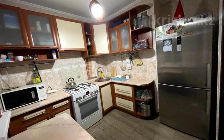 2-бөлмелі пәтер · 46 м² · 4/4 қабат, мкр №9 23 — Жандосова, бағасы: 26 млн ₸ в Алматы, Ауэзовский р-н — фото 2