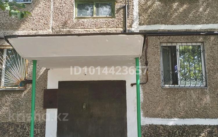 1-бөлмелі пәтер · 31 м² · 4/5 қабат, Строителей 1, бағасы: 4 млн ₸ в Темиртау — фото 2