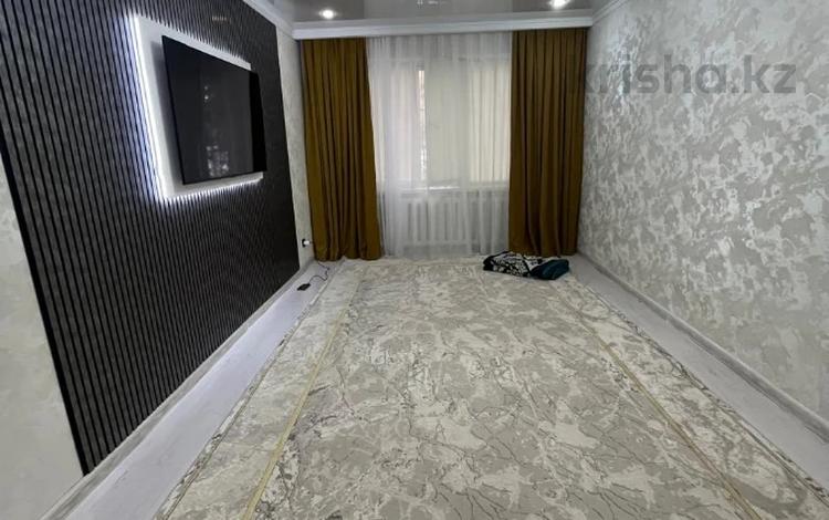 3-комнатная квартира · 67.7 м² · 1/9 этаж, мкр 12 за 24 млн ₸ в Актобе — фото 2