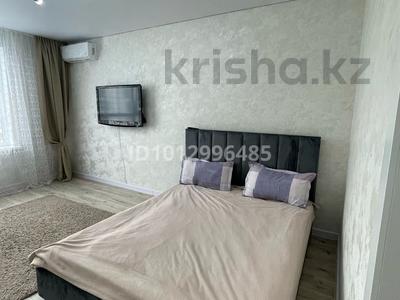 1-бөлмелі пәтер · 50 м² · 8/12 қабат, Гажайып 5/3 — Монке би, бағасы: 20 000 ₸ в Алматы, Алатауский р-н