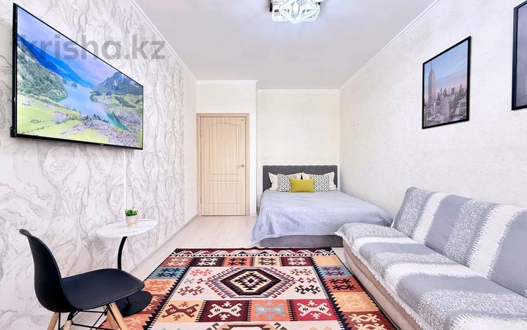 1-комнатная квартира · 49 м² · 2/13 этаж, Навои 210/1-3 за 18 000 〒 в Алматы, Бостандыкский р-н — фото 62