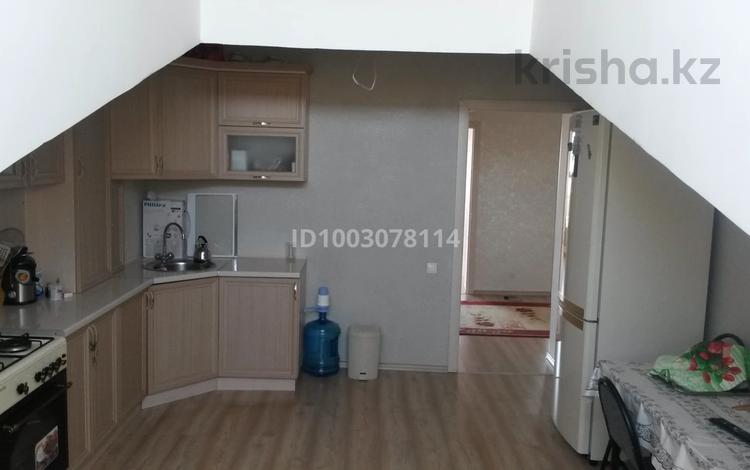 2-комнатная квартира · 74.9 м² · 4/4 этаж, Санкибай — Акбобек садикке напротив за 18 млн ₸ в Актобе — фото 2