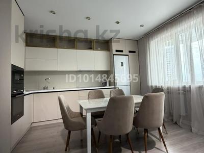 4-бөлмелі пәтер · 65 м² · 8/9 қабат, Самал-2 ш/а. 31, бағасы: 79.9 млн ₸ в Алматы, Медеуский р-н