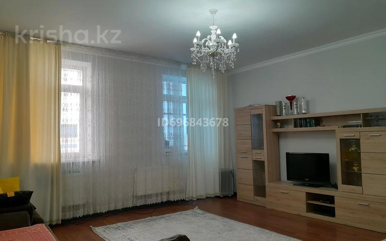 3-комнатная квартира, 90 м², 5/5 этаж, Рыскулова 19 за 28 млн 〒 в Шымкенте, Аль-Фарабийский р-н — фото 2