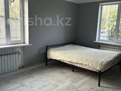 2-бөлмелі пәтер · 43.1 м² · 1/2 қабат, Алтынсарина 26, бағасы: 18 млн ₸ в Костанае
