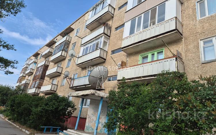 2-комнатная квартира · 53 м² · 2/5 этаж, Ул.2 микрарайон 14 за 9 млн ₸ в Шульбинске — фото 2