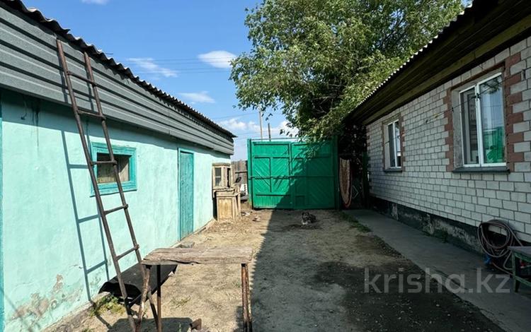 Отдельный дом · 3 комнаты · 80.5 м² · 12 сот., Водная 15 за 14 млн ₸ в Семее — фото 20