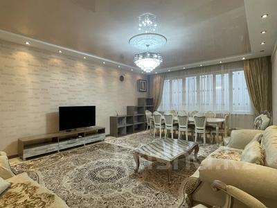 3-комнатная квартира, 133.6 м², 16/21 этаж помесячно, Аль-Фараби 21 за 600 000 〒 в Алматы, Бостандыкский р-н