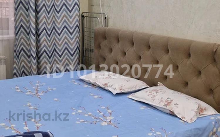 1-бөлмелі пәтер · 30 м² · 1/12 қабат, Шевченко 85, бағасы: 3 000 ₸ в Алматы, Алмалинский р-н — фото 2